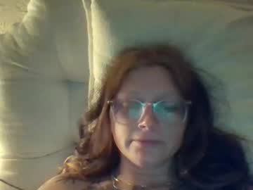 hollyb__