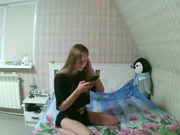 Profile of adelinaaa__