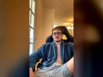 Profile of bottombrit02