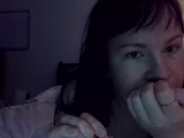 l0velynae
