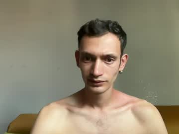 kmbvuyaahcib
