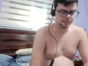 Profile of mommyb0y