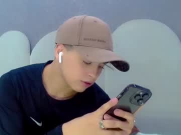 alan_twink12