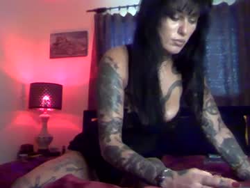 q_lawless_amber_rose
