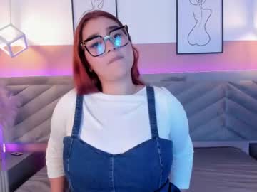 bella_m00n