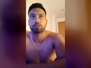 bearpapi858412 on Chaturbate