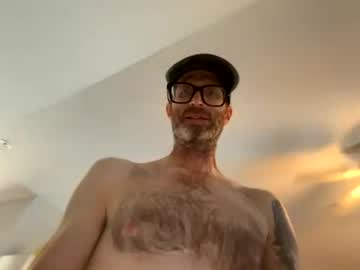 Profile of jerkofftomysissyass