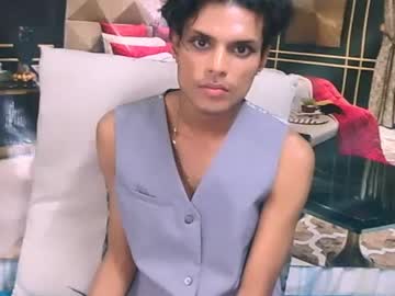 indianlipstickluna