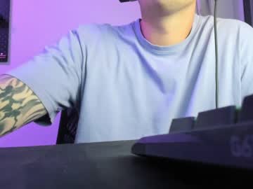 chrissiiii99