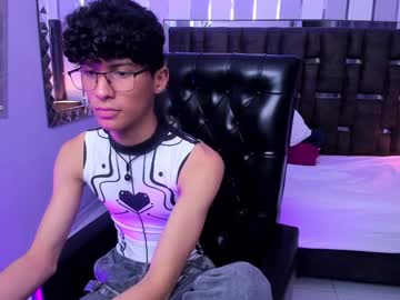 Fem_Loui December 17, 2024 Chaturbate stream image
