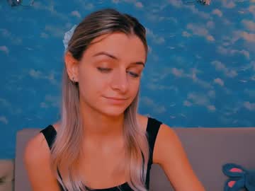 Stellamoorre December 17, 2024 Chaturbate stream image