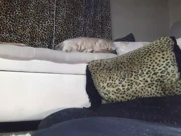 Car_Girl_Wit_A_Booty December 17, 2024 Chaturbate stream image