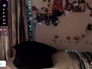 Crim0nrose December 17, 2024 Chaturbate stream image