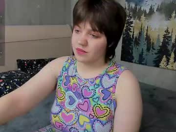 Evymoony December 17, 2024 Chaturbate stream image