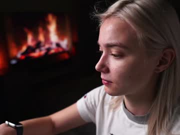 Ileanacampbel December 17, 2024 Chaturbate stream image