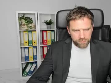 Johnnydough82 December 17, 2024 Chaturbate stream image
