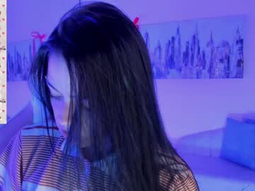 Kiki_Cams December 17, 2024 Chaturbate stream image