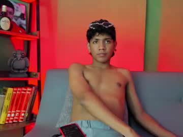 Kimerico_04 December 17, 2024 Chaturbate stream image