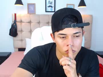 Leonidas_God December 17, 2024 Chaturbate stream image