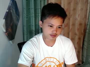 Urhot_Fucker13 December 17, 2024 Chaturbate stream image