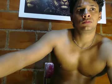 Alex_Thomson1 December 17, 2024 Chaturbate stream image