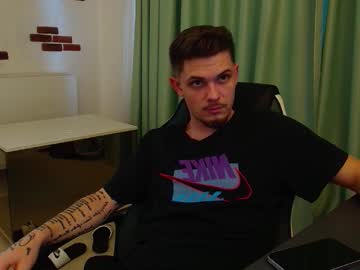 Kavinakul December 17, 2024 Chaturbate stream image