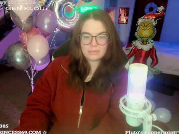 Plutoprincess69 December 17, 2024 Chaturbate stream image