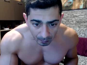 Dominatemuscle December 17, 2024 Chaturbate stream image