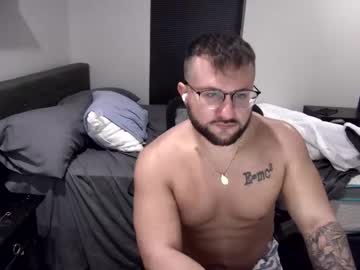 Kelvin_Klein_80 December 17, 2024 Chaturbate stream image