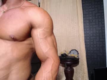Milioncouple December 17, 2024 Chaturbate stream image