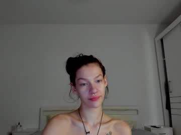 Noemiandress December 17, 2024 Chaturbate stream image