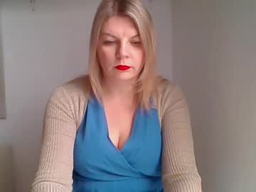 Adriannajoy40 December 17, 2024 Chaturbate stream image