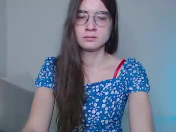 Kittyy_Kitty1 December 17, 2024 Chaturbate stream image