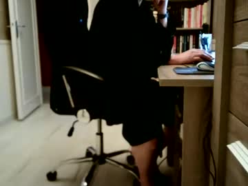 Titine286172 December 17, 2024 Chaturbate stream image