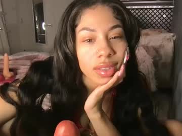 Uhlexissmuhree811573 December 17, 2024 Chaturbate stream image
