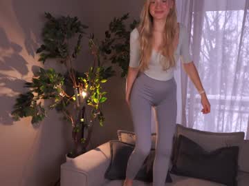 Elswythalgood December 17, 2024 Chaturbate stream image