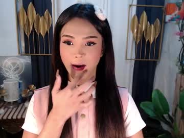 Zaphiragoddess stream photo from December 17, 2024