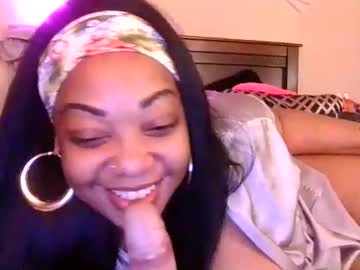 Brownroundrenee December 17, 2024 Chaturbate stream image
