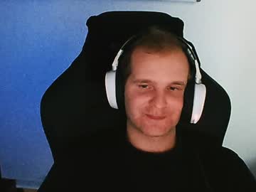 Croissant911 December 17, 2024 Chaturbate stream image