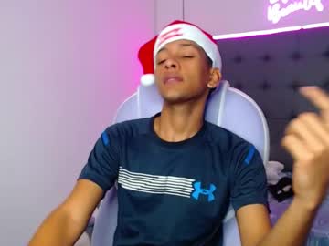 Dereckhardcock December 17, 2024 Chaturbate stream image