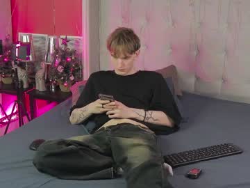 Iloveeyooumore December 17, 2024 Chaturbate stream image
