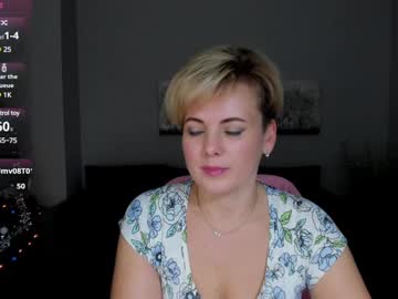 Julia_Wilsons December 17, 2024 Chaturbate stream image