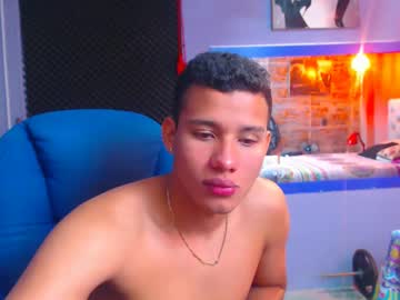 Morenofullhot December 17, 2024 Chaturbate stream image