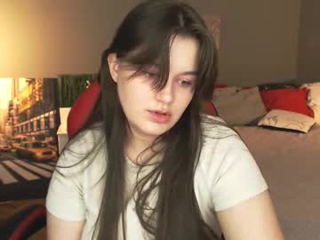 Georgie_Sun December 17, 2024 Chaturbate stream image