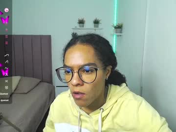 Niina_Lovee_ December 17, 2024 Chaturbate stream image
