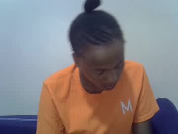 Prettyqueenn1 December 17, 2024 Chaturbate stream image