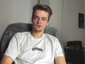 Rokko_Diamond777 December 17, 2024 Chaturbate stream image