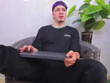 Liam_Mulleerr December 17, 2024 Chaturbate stream image