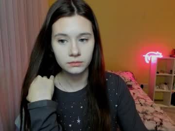 Sunnyy_Bunny stream photo from December 17, 2024