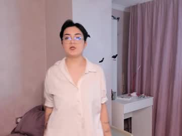 Synnefarlow December 17, 2024 Chaturbate stream image